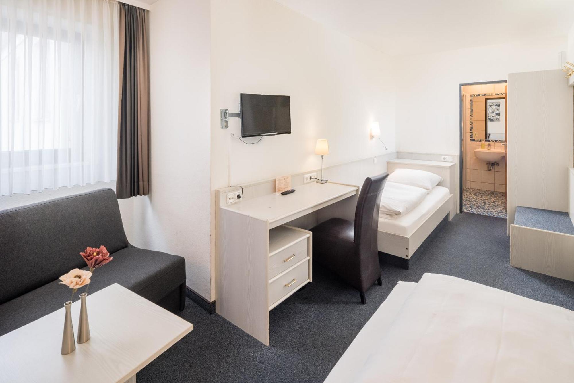 Hotel Rennschuh Göttingen Buitenkant foto